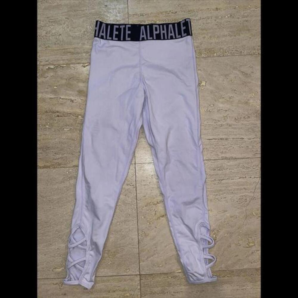 Alphalete Lavender Leggings‎ Size: XS